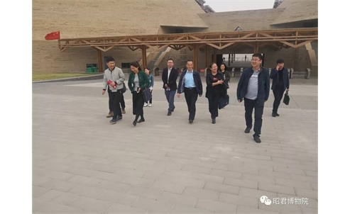 呼市文化旅游广电局副局长武建芳实地指导 昭君博物院5A景区创建工作